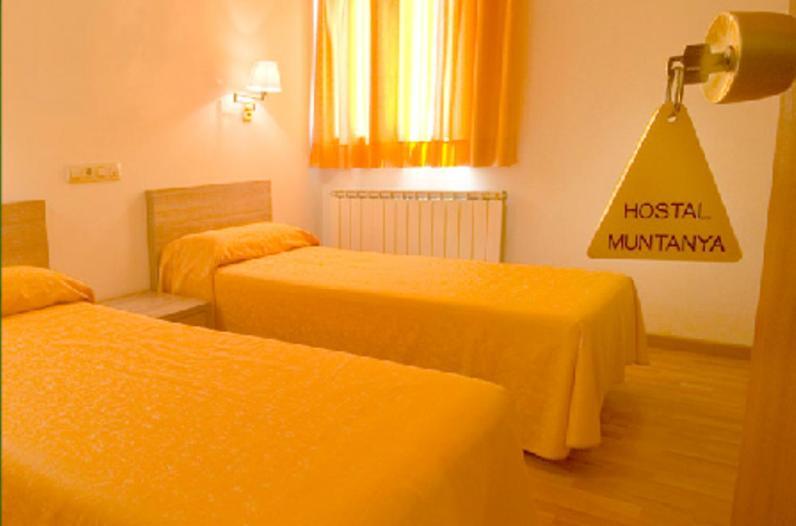 Artesa de Segre Hostal Muntanya מראה חיצוני תמונה